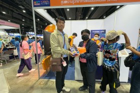 STKC ออกบูธจัดแสดงชิ้นงานชุด ตารางธาตุ ในรูปแบบ AR card ... พารามิเตอร์รูปภาพ 180